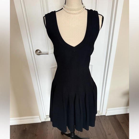 Alaia Black V-Neck Midi Dress size 42 - Picture 4 of 7